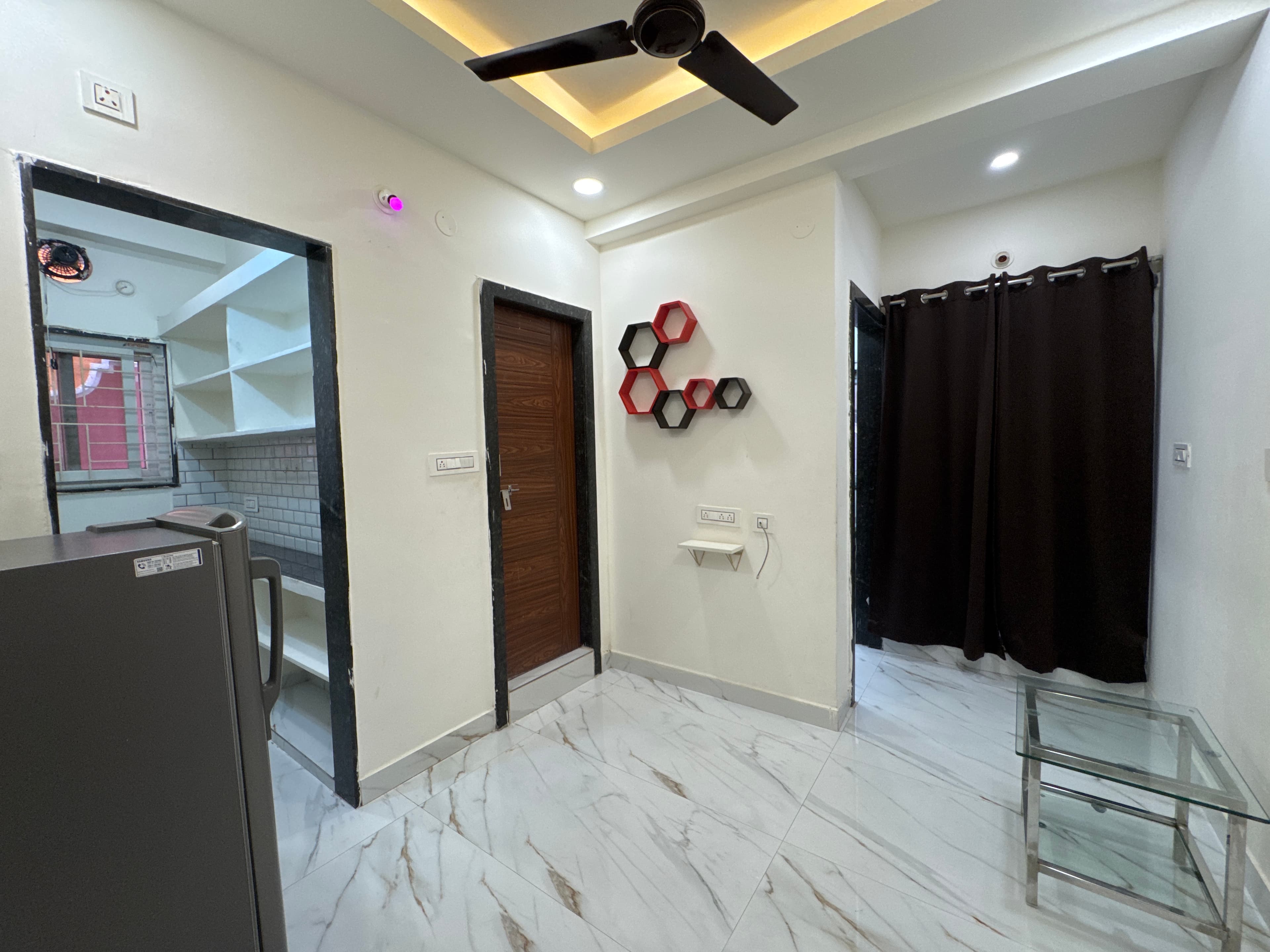 Fully Furnished 1 BHK Flat for Rent in Kondapur, Hyderabad